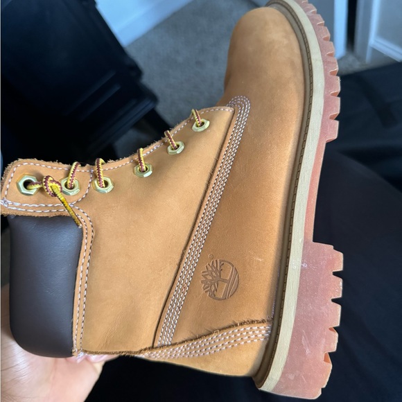 Timberlands - Picture 2 of 5